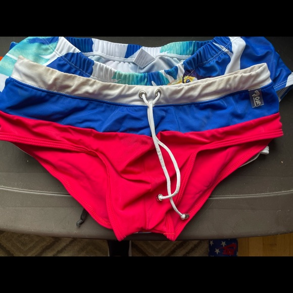 Variety of Men’s fashion swim suits! Mostly NEW!! - Picture 5 of 7